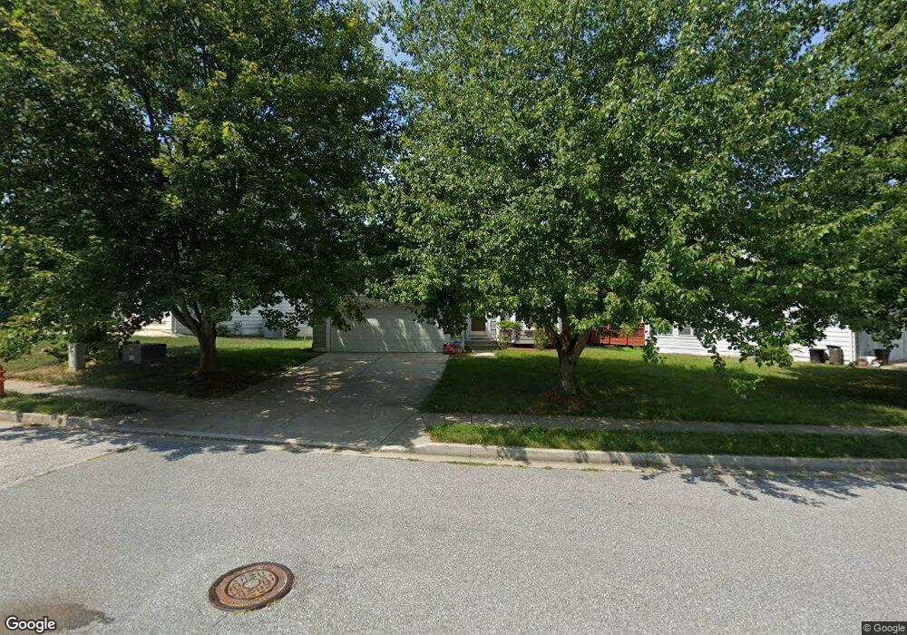 9509 Meadows Farms Dr, Owings Mills, MD 21117 - photo 1