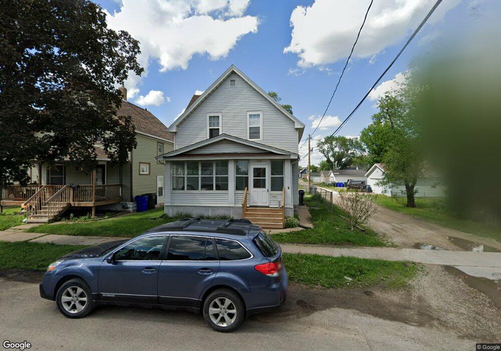 716 9th Ave SW, Cedar Rapids, IA 52404 - photo 1