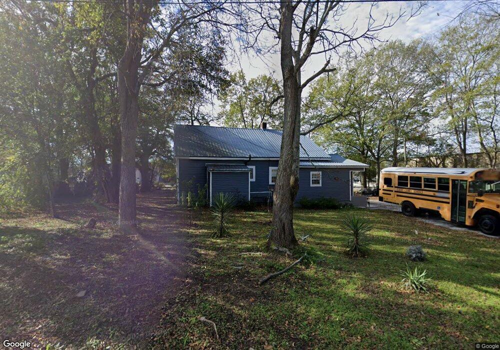 318 W Railroad St, Elberton, GA 30635 - photo 1