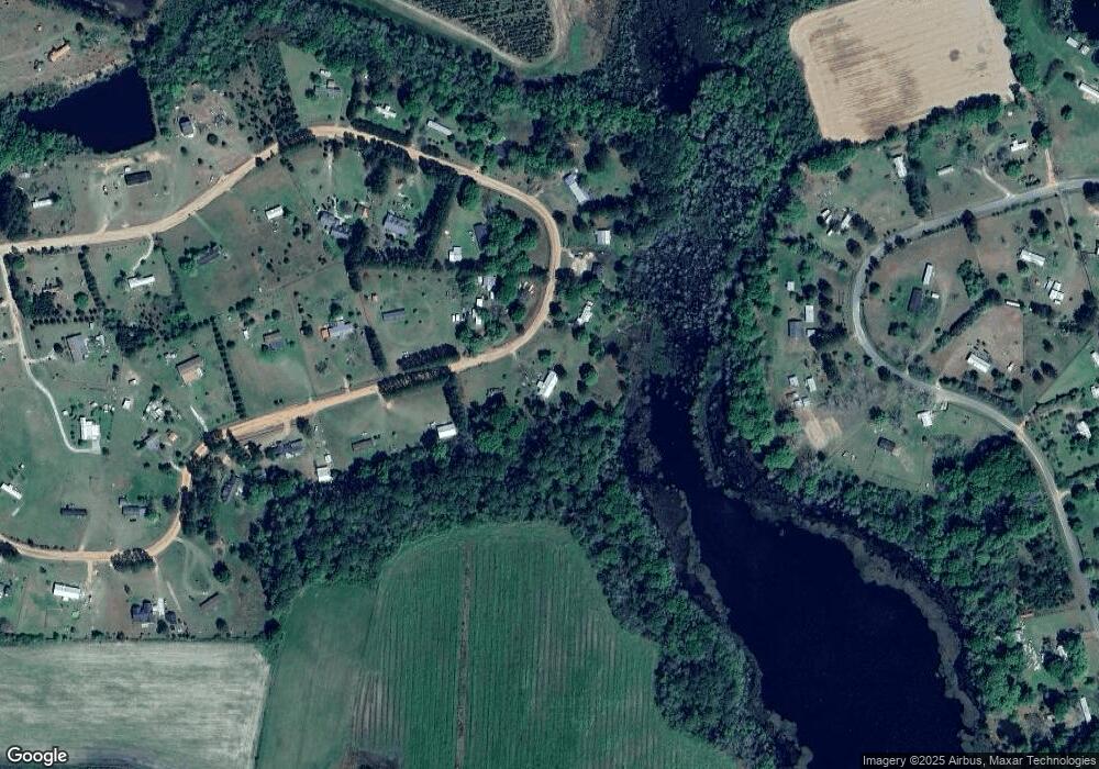 897 Haley Cir, Douglas, GA 31533 - photo 1