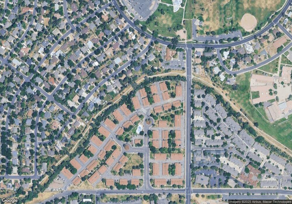 11981 E Canal Dr, Aurora, CO 80011 - photo 1