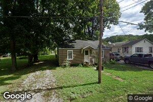 161 E Douglas St, Chandlerville, IL 62627