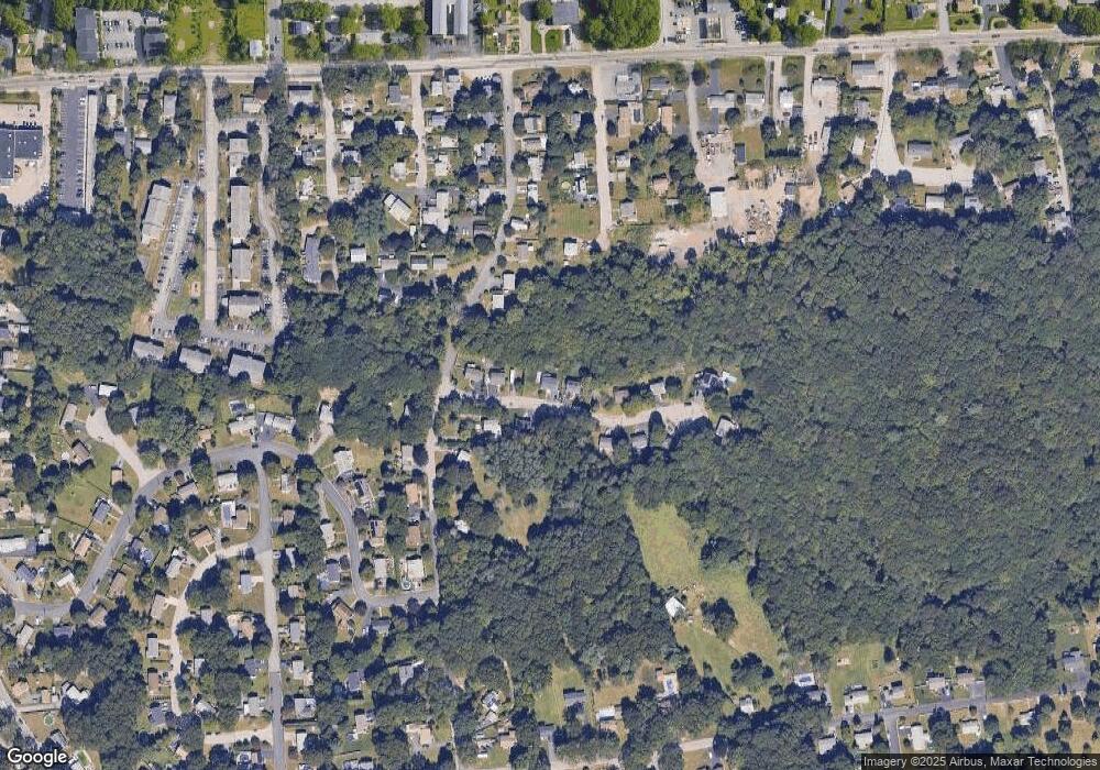 8 Sturbridge Way, West Warwick, RI 02893 - photo 1