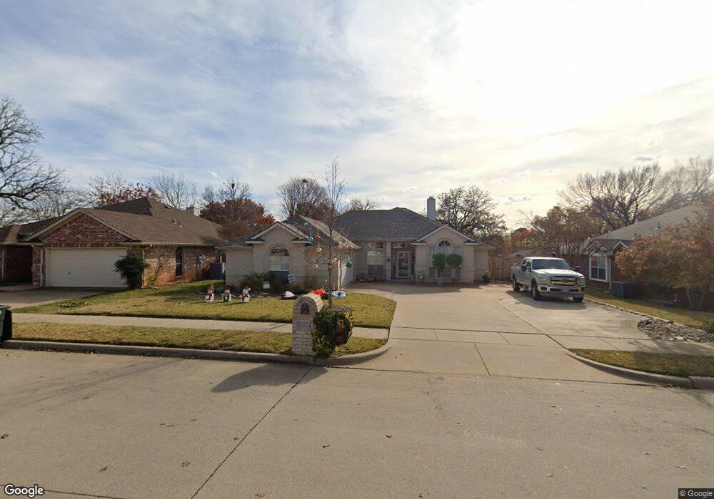 8604 Matt Dr, North Richland Hills, TX 76182 - photo 1