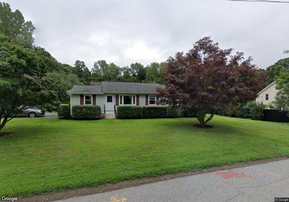 147 Reynolds St, Danielson, CT 06239 - photo 1