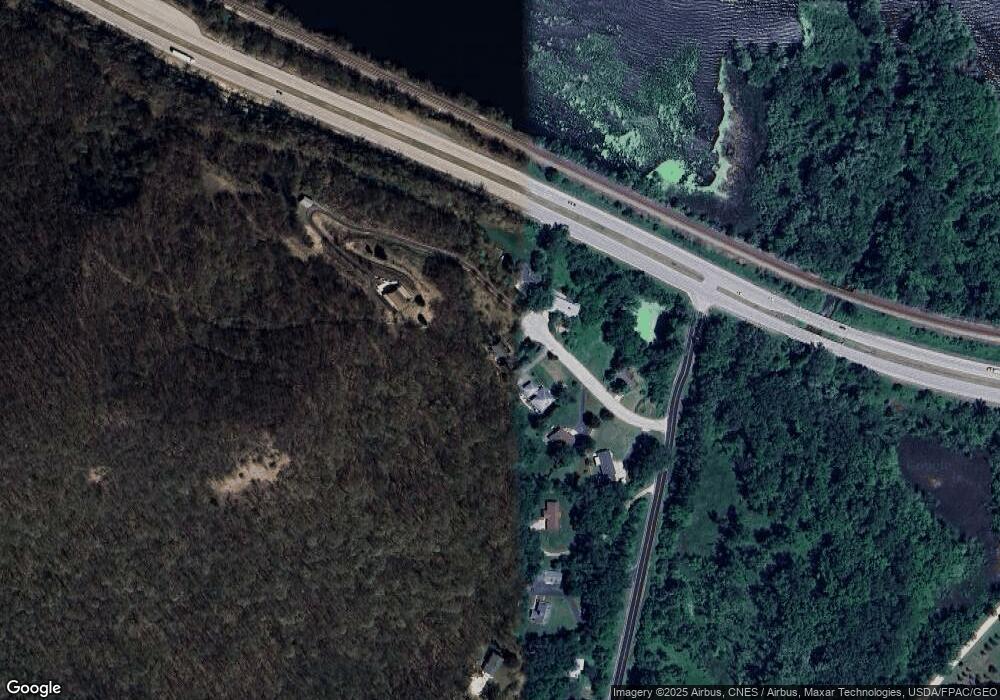 39079 Karen Ct, Winona, MN 55987 - photo 1