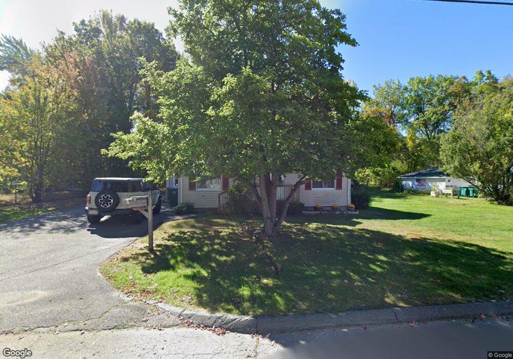 16 Ronald St, Fitchburg, MA 01420 - photo 1