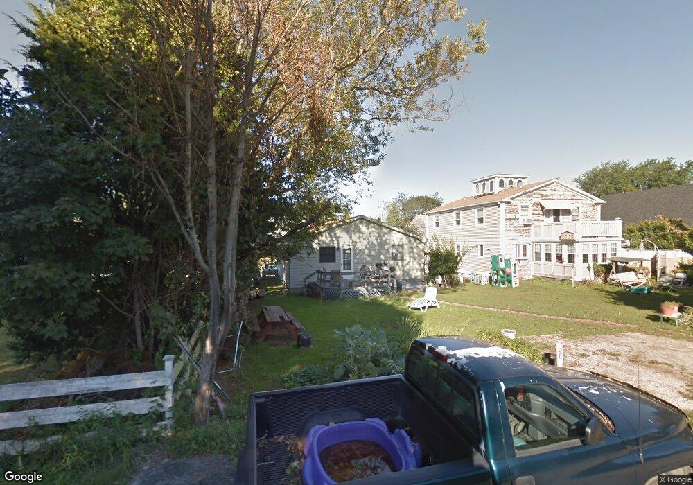 35 Islington Ave, Portsmouth, RI 02871 - photo 1