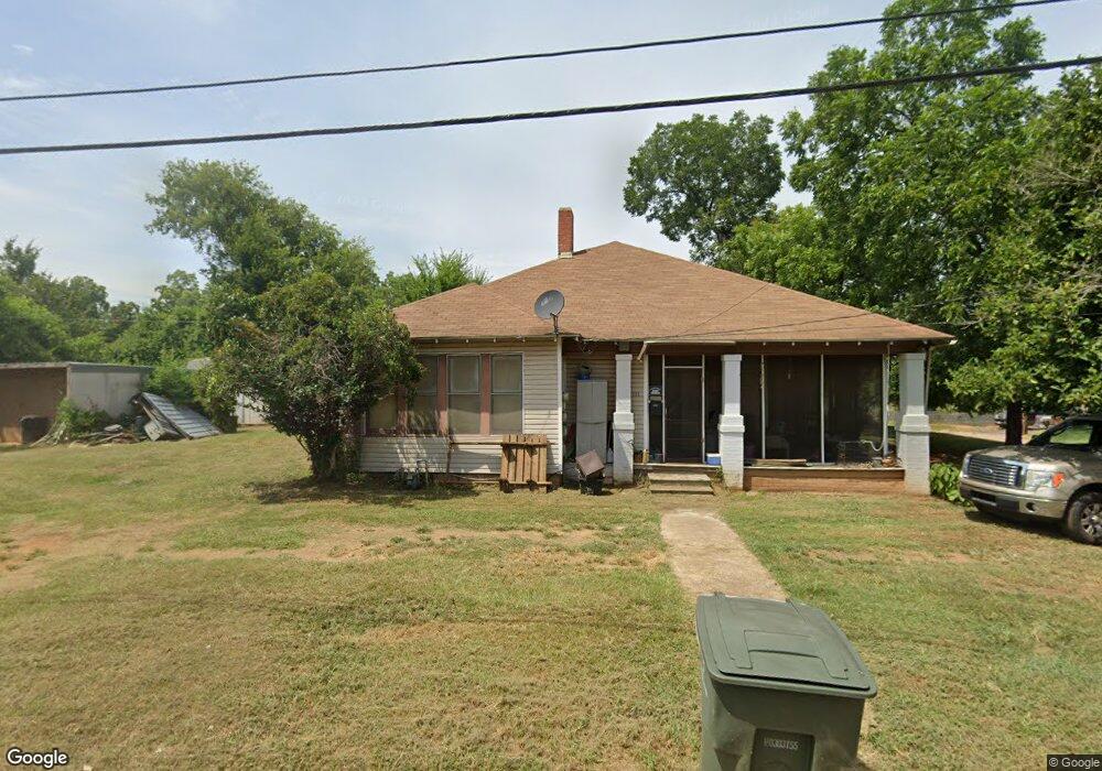 323 Magnolia St, Nacogdoches, TX 75961 - photo 1