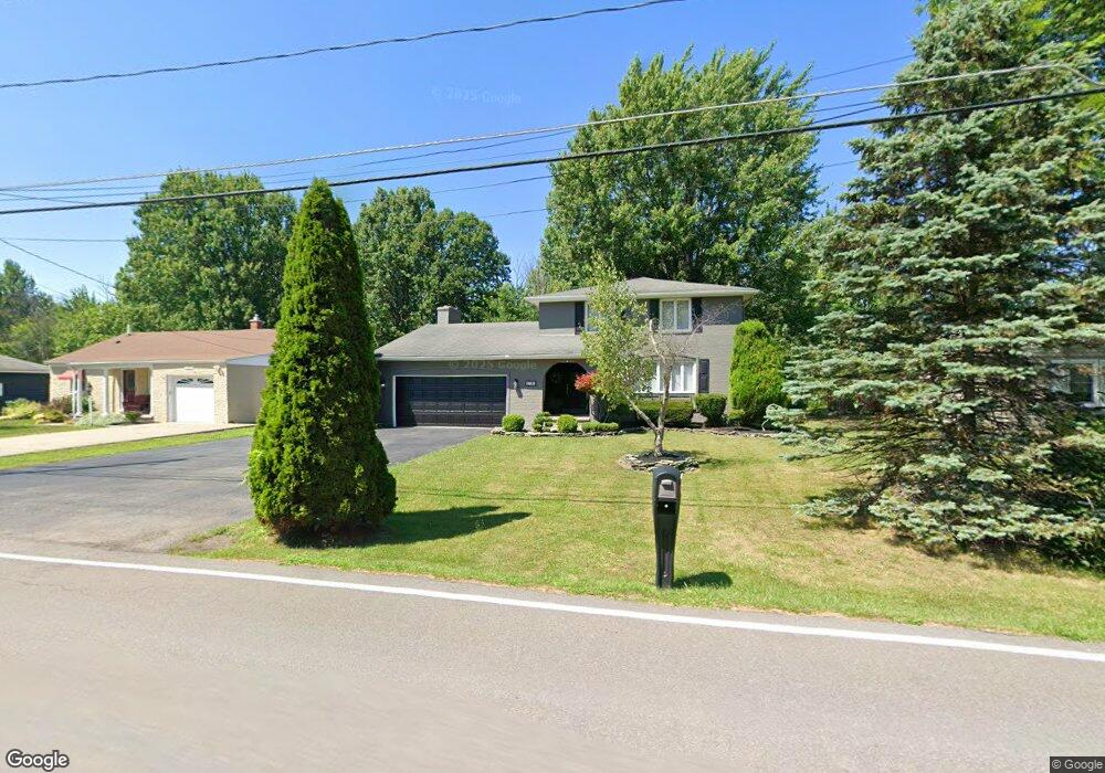 2795 Stenzel Ave, North Tonawanda, NY 14120 - photo 1