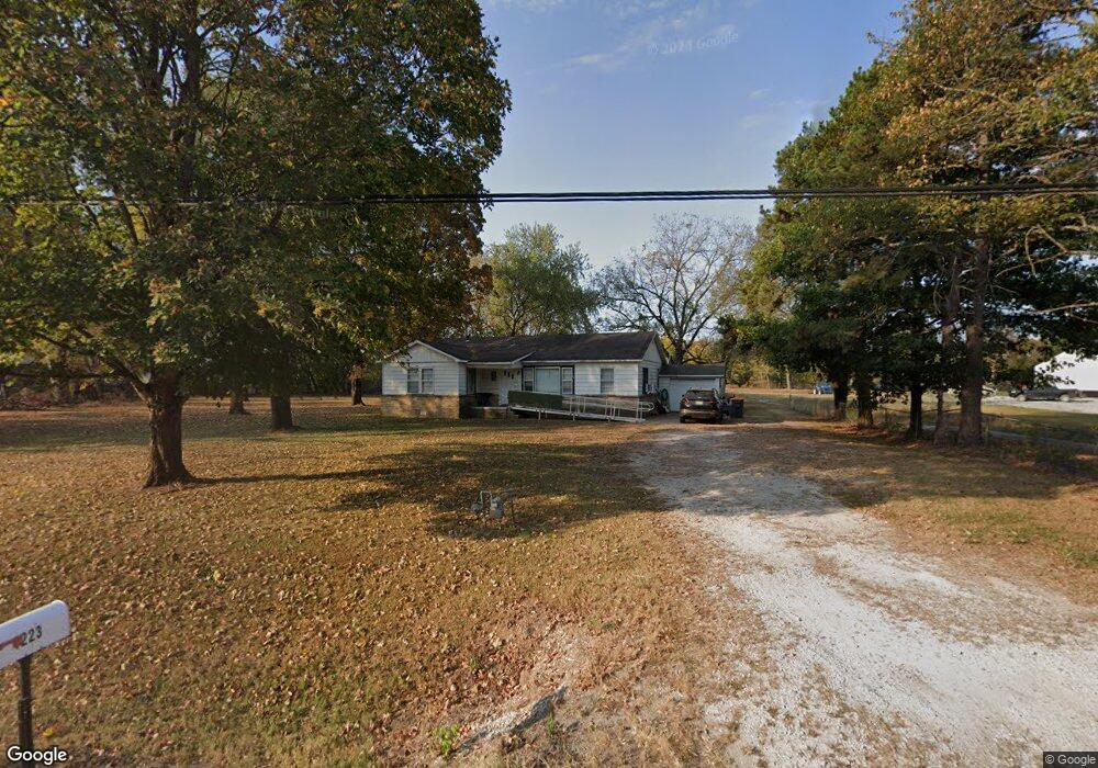 1223 N Center St, Elkins, AR 72727 - photo 1