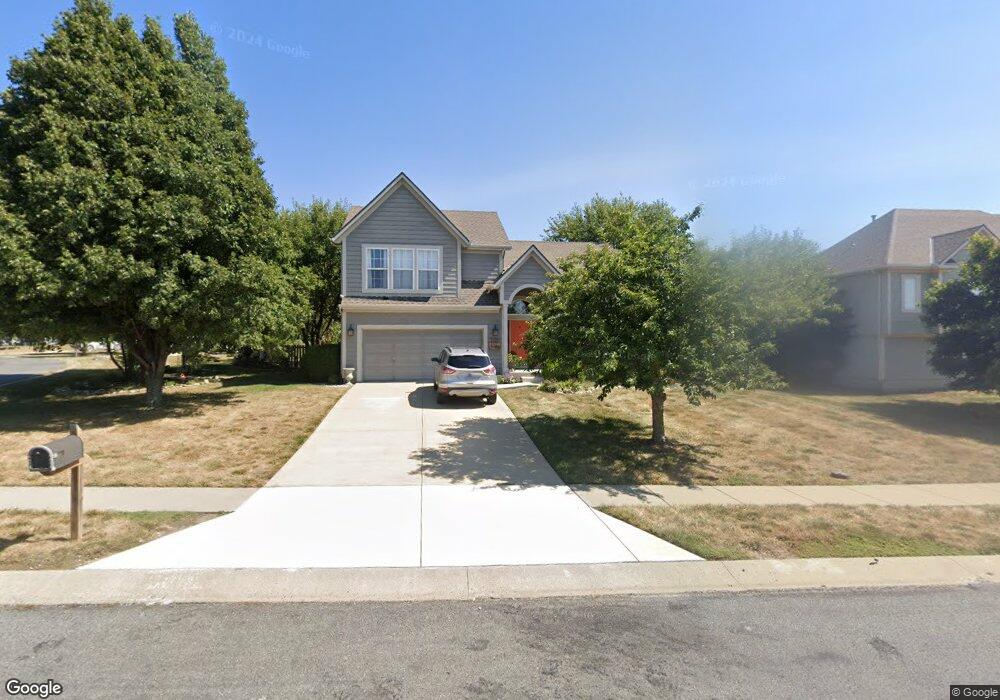 20101 S Crestone St, Spring Hill, KS 66083 - photo 1