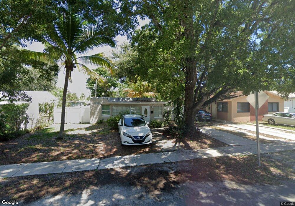 250 SW 7th St, Dania, FL 33004 - photo 1