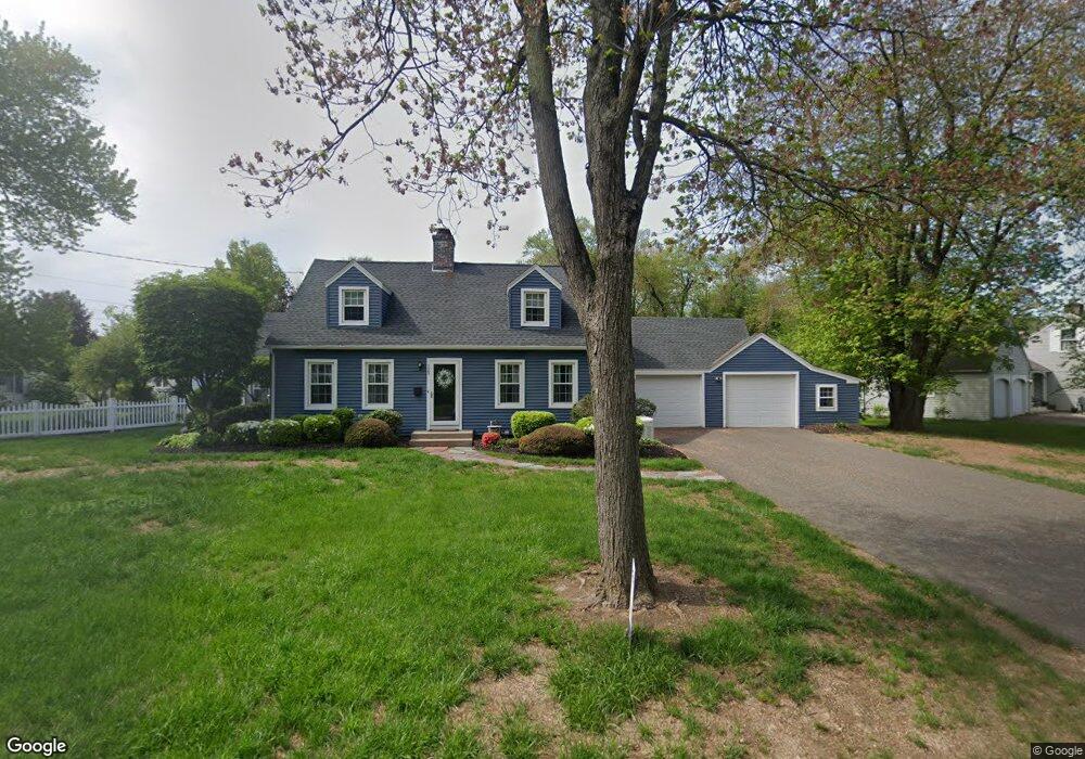 123 Falmouth Rd, West Springfield, MA 01089 - photo 1