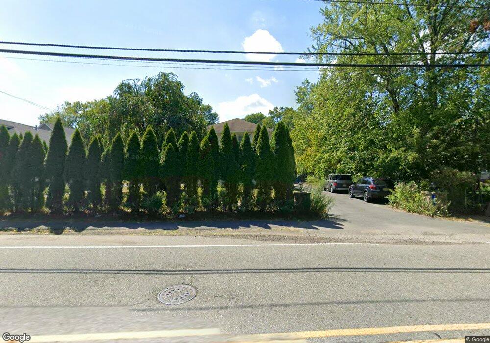 104 E Cedar St, Livingston, NJ 07039 - photo 1