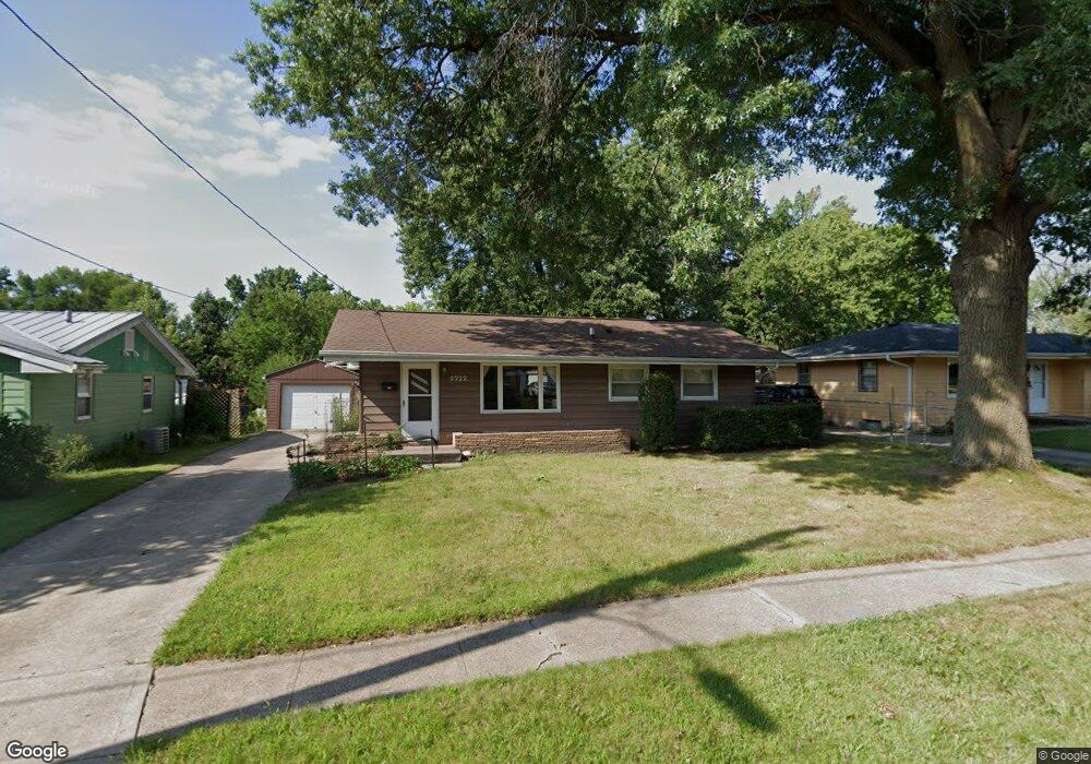 2712 Dosh Rd, Des Moines, IA 50310 - photo 1