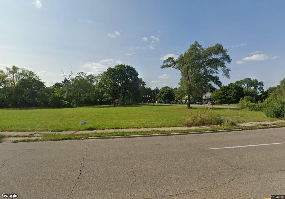 1343 Lewis St, Flint, MI 48506 - photo 1