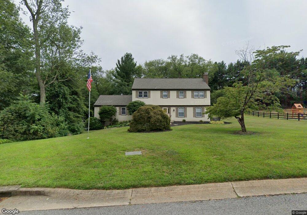 1072 Powderhorn Dr, Glen Mills, PA 19342 - photo 1