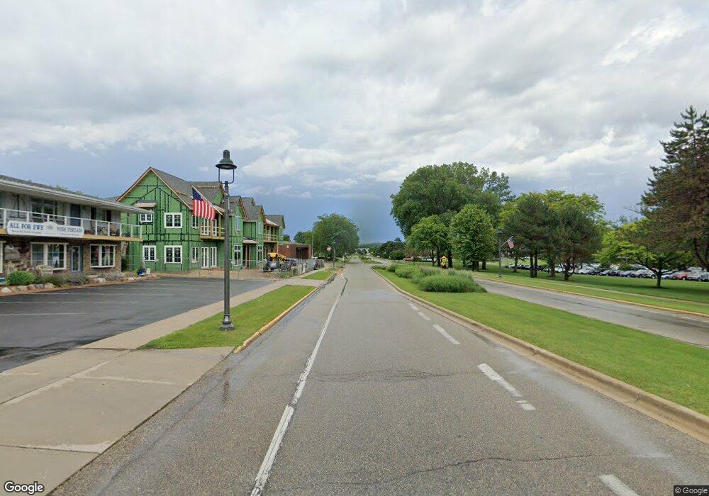 204 Fontana Blvd unit 2, Fontana-On-geneva Lake, WI 53125 - photo 1