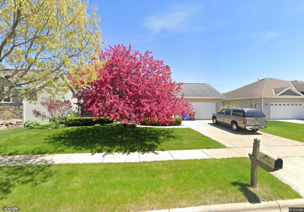 2860 Winterhazel Ln, Fitchburg, WI 53711 - photo 1