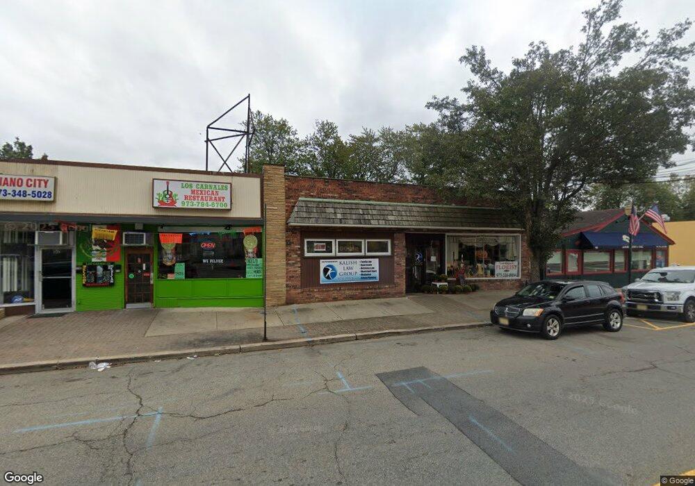 50 N Beverwyck Rd unit 6, Parsippany-Troy Hills, NJ 07034 - photo 1