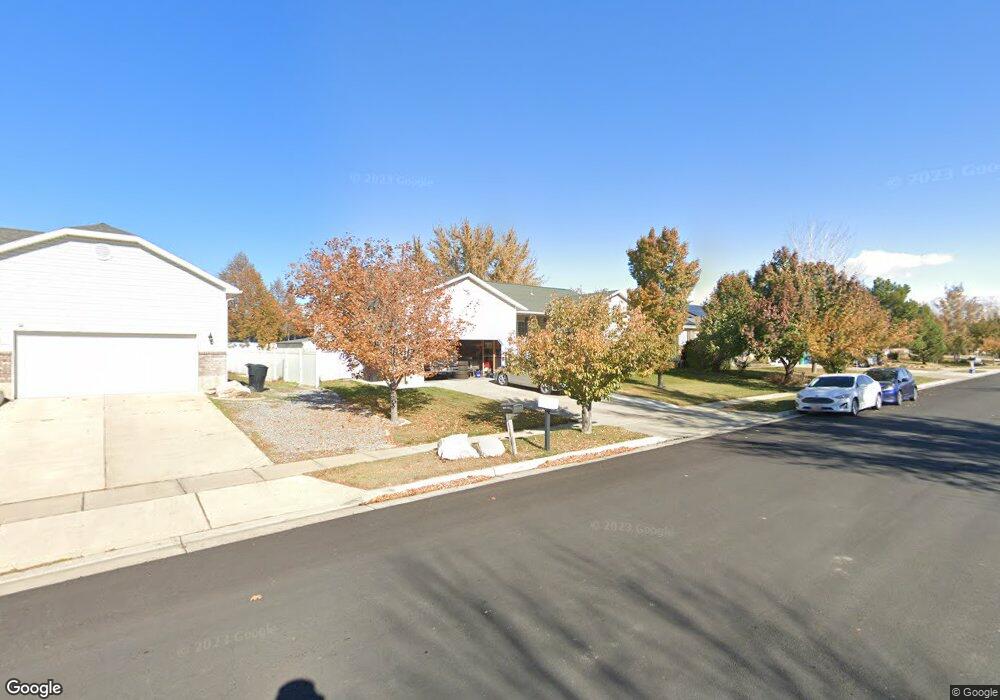1828 W 1975 S, Syracuse, UT 84075 - photo 1