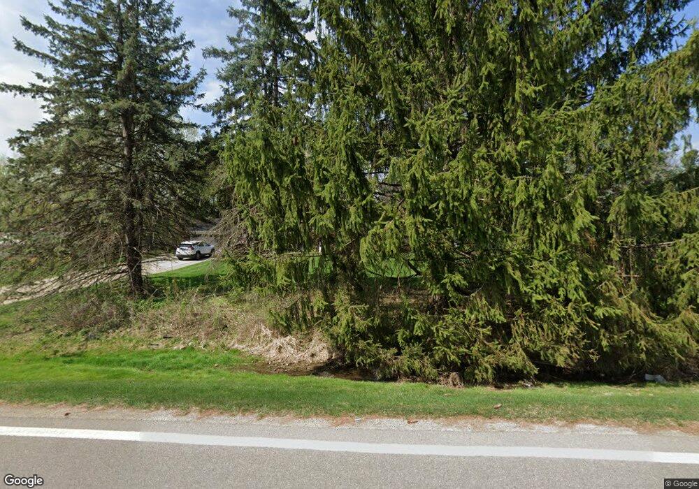 4340 Squirrel Rd, Bloomfield Hills, MI 48304 - photo 1