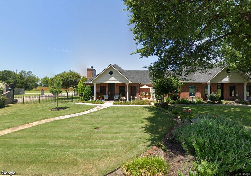 1913 Albert Broadfoot St, Bonham, TX 75418 - photo 1