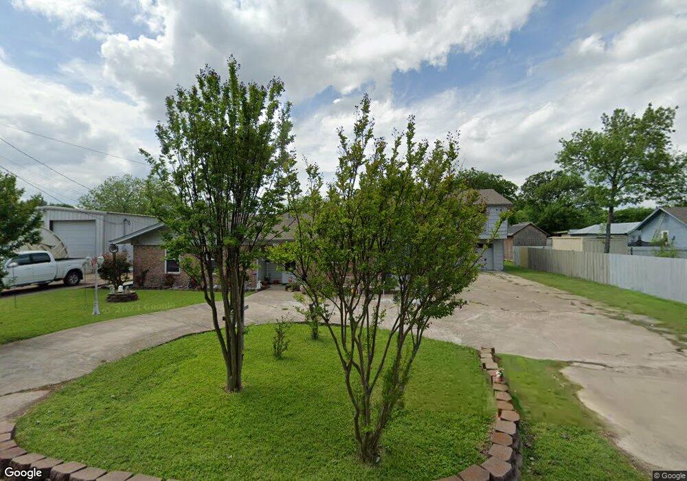208 W Patrick St, Ennis, TX 75119 - photo 1