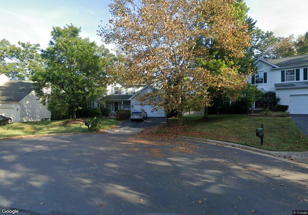 12140 Hayfield Ct, Bristow, VA 20136 - photo 1