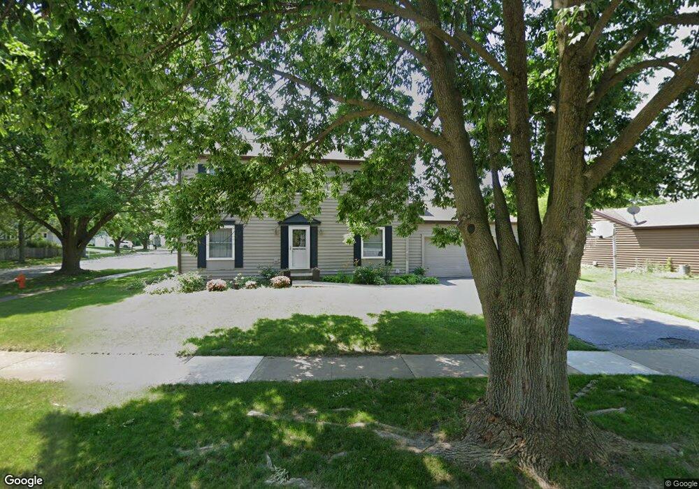 2019 University Dr, Naperville, IL 60565 - photo 1