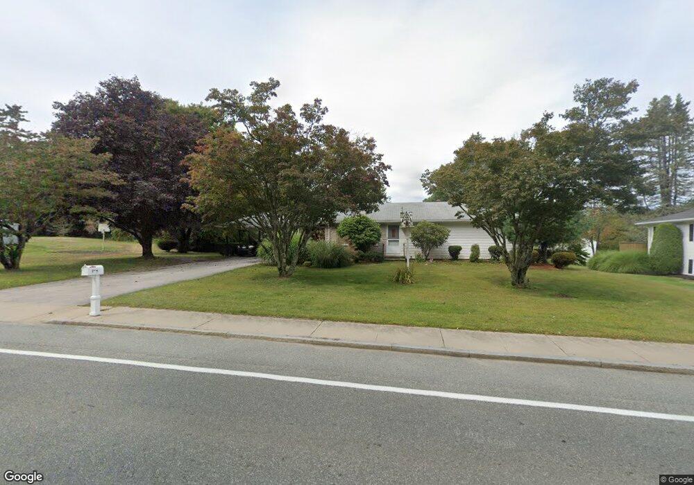 124 Simmonsville Ave, Johnston, RI 02919 - photo 1