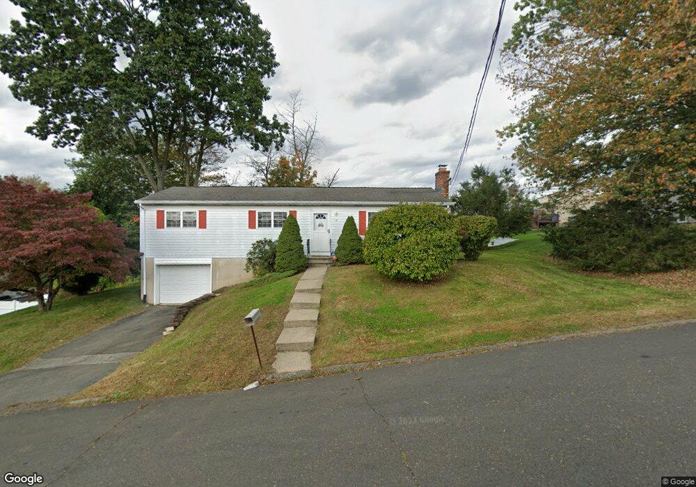 12 Barrington Ln, Waterbury, CT 06708 - photo 1