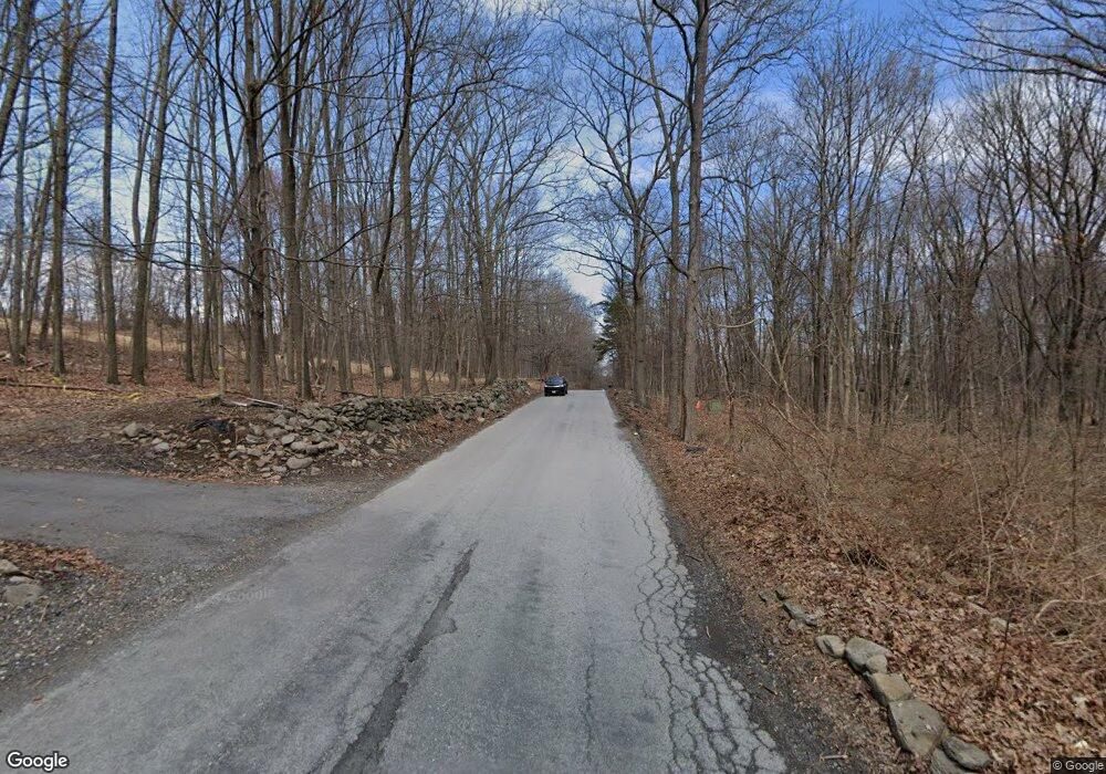 2806 Peddler Hill Rd, Monroe, NY 10950 - photo 1