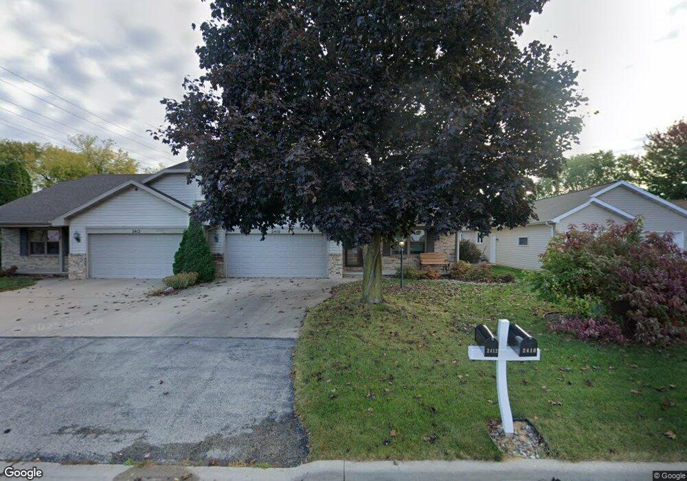 2410 N Cloudview Dr, Appleton, WI 54914 - photo 1