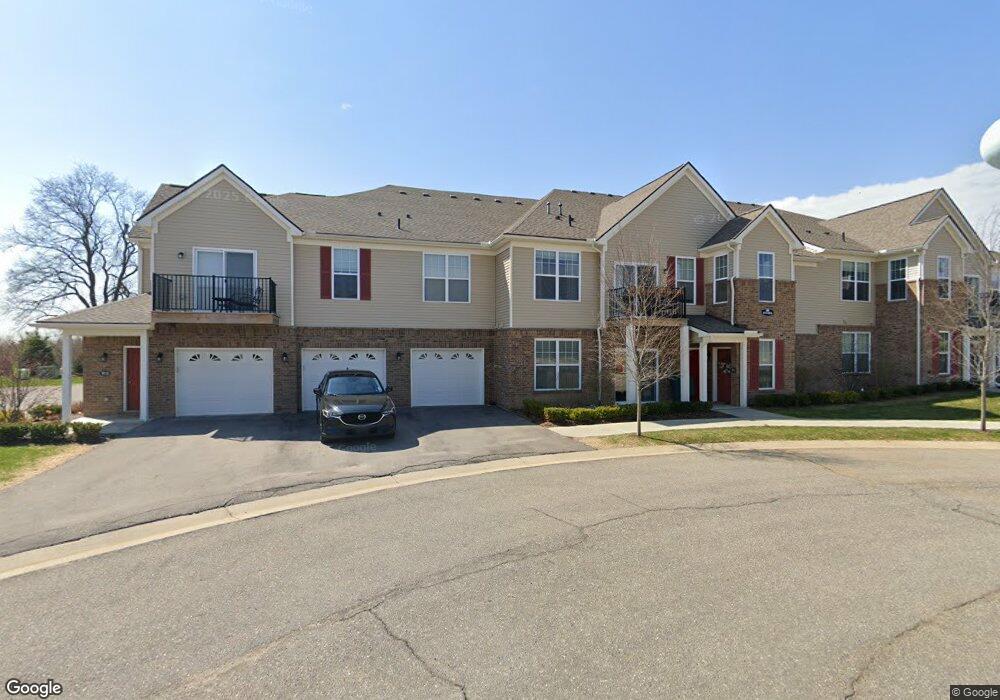 9804 Ridge Run St, Howell, MI 48855 - photo 1