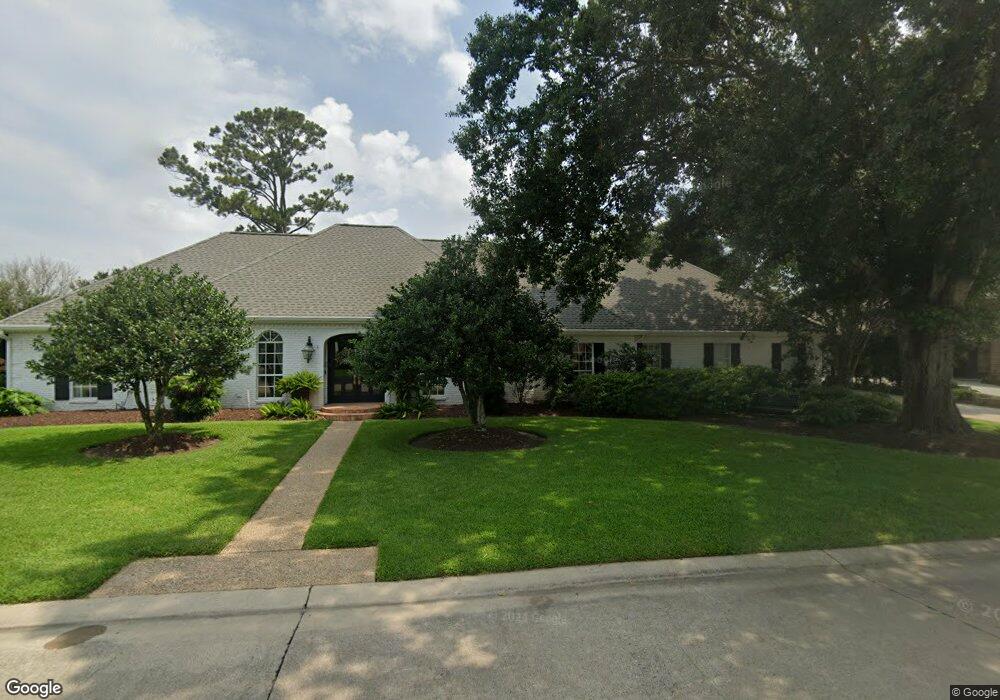 3134 Saint Andrews Dr, Lake Charles, LA 70605 - photo 1