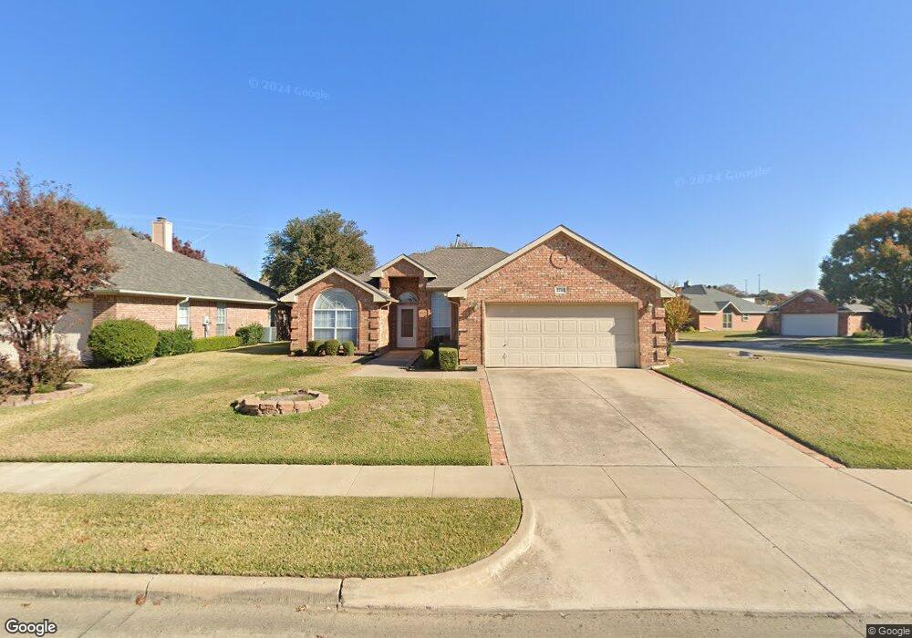 2700 Crystal Glenn Cir, Hurst, TX 76054 - photo 1