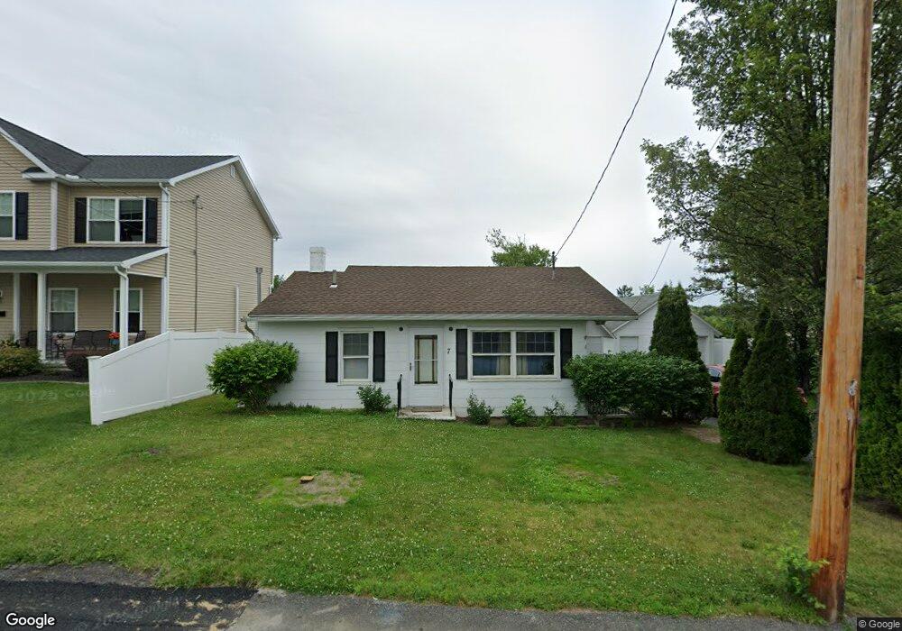 9 Grapevine Place, Latham, NY 12110 - photo 1