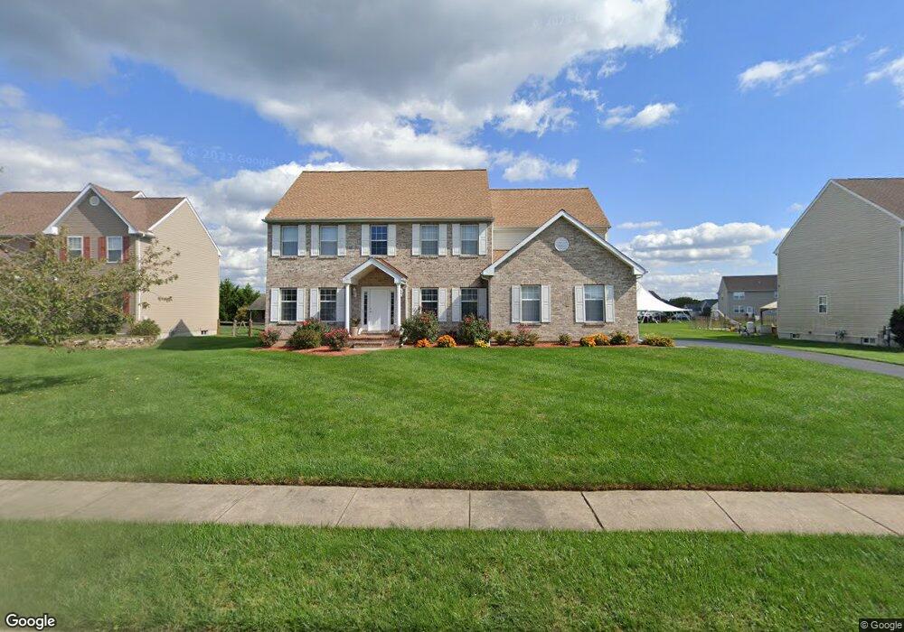 313 Red Cedar Ln, Bear, DE 19701 - photo 1