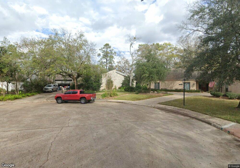 10306 Lynbrook Hollow St, Houston, TX 77042 - photo 1