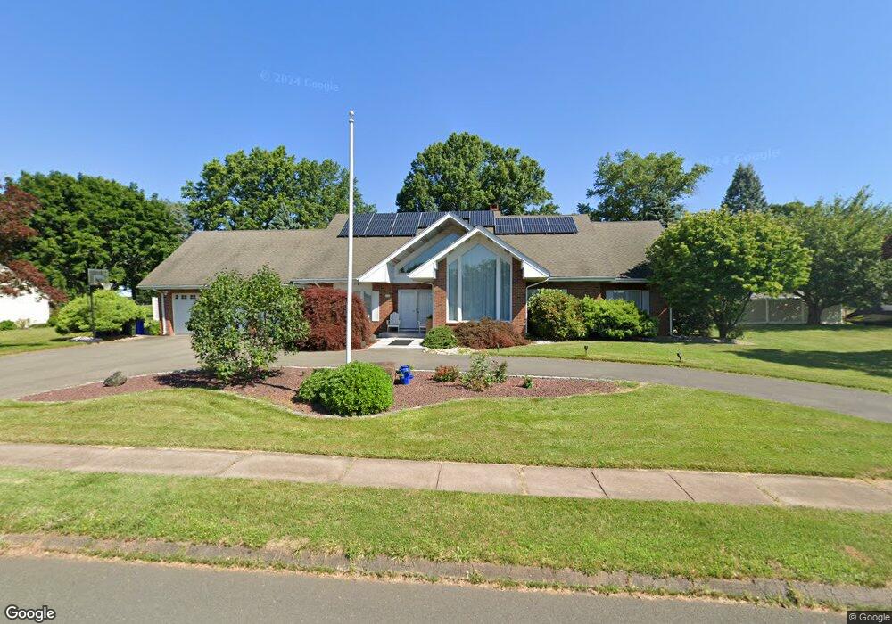 124 Stockingmill Rd, Wethersfield, CT 06109 - photo 1