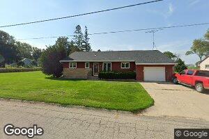 716 W 4th St, Odebolt, IA 51458