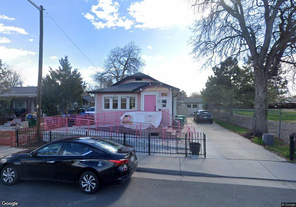 1530 Geneva St, Aurora, CO 80010 - photo 1