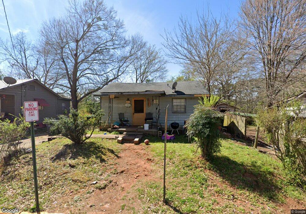 207 Banks St, Lagrange, GA 30240 - photo 1