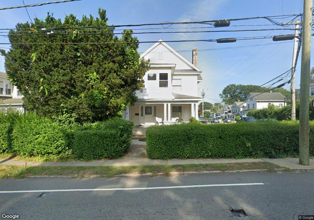 184 Ocean Ave, New London, CT 06320 - photo 1