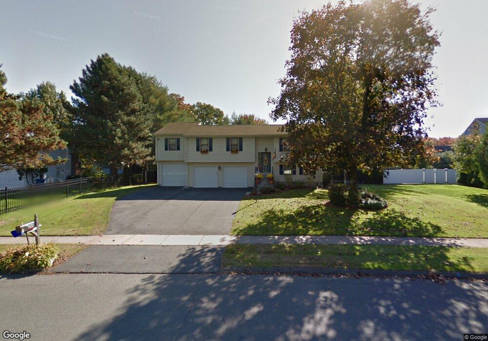 264 Long Hill Dr, Glastonbury, CT 06033 - photo 1