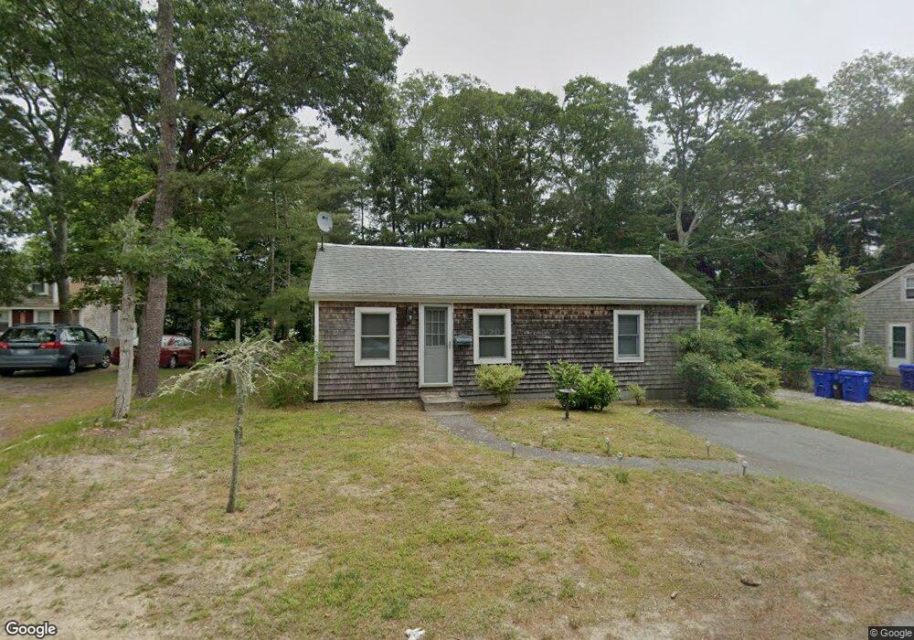 50 Wilson Ave, Buzzards Bay, MA 02532 - photo 1