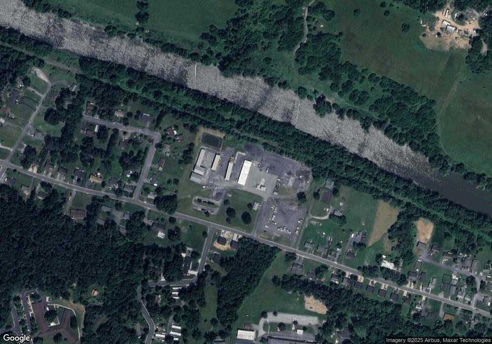 260 W Duck St, Front Royal, VA 22630 - photo 1