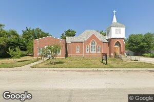 504 Pershing Dr, Laclede, MO 64651